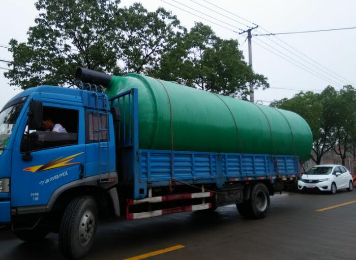 ۴������������ˮ����